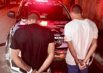 Dupla é presa com arma e drogas na cidade de Corrente
