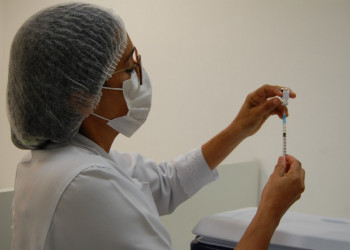 Piauí ocupa o 10º lugar no ranking de estados com maior índice de vacinação contra o HPV entre jovens estudantes, diz IBGE