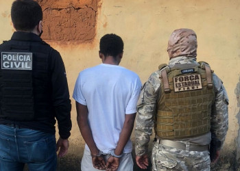 Polícia prende suspeito de tráfico de drogas no município de Curralinhos