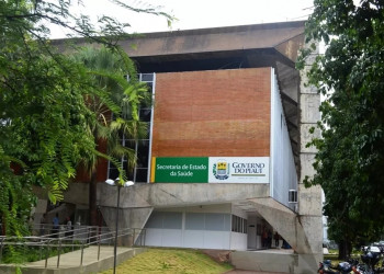 Príncipio de incêndio atinge sala da Sesapi e fogo é controlado por funcionários no Piauí