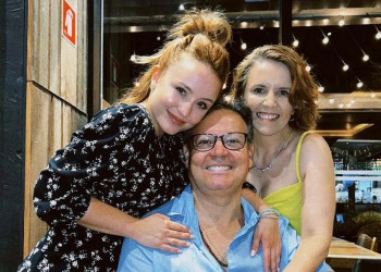 Após briga, pai de Larissa Manoela reflete: “o que não pode ser mudado, não deve ser lamentado”