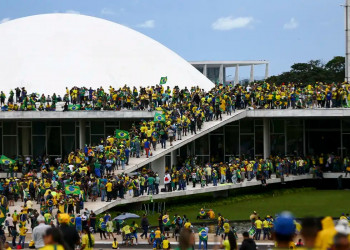 Julgamento de extradição de foragidos do 8/1 é adiado a pedido do Brasil