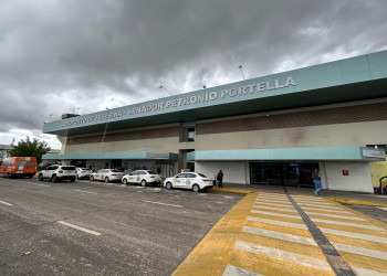 Anatel identifica e soluciona interferência crítica em comunicações aéreas no aeroporto de Teresina