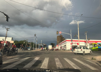 Inmet emite alerta de chuvas intensas e ventos de até 60km/h para todo o Piauí