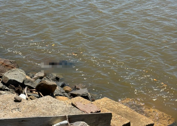 Corpo de homem é encontrado em rio por pescador no litoral do Piauí