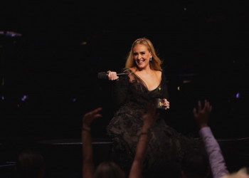 Adele anuncia “grande pausa” e diz que não há nenhum plano para novas músicas
