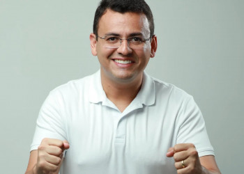 Ex-prefeito de Cocal-PI acusado de usar dinheiro público para pagar mulher e ex-candidato a vice são declarados inelegíveis por 8 anos
