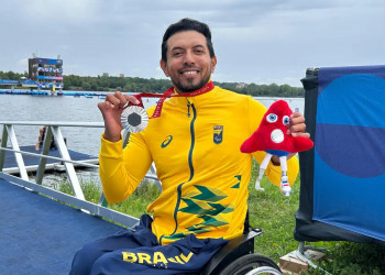 Paralimpíada 2024: Piauiense Luís Carlos Cardoso é prata na canoagem