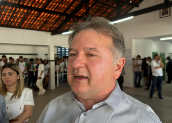 Merlong Solano diz que foi alvo de 