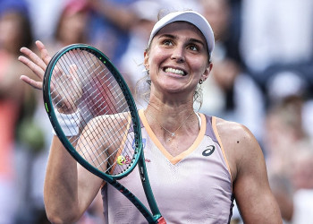 Bia Haddad é campeã em Seul e leva o primeiro título do ano