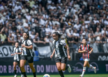 Com recorde de público do futebol feminino no país, Corinthians é hexacampeão brasileiro