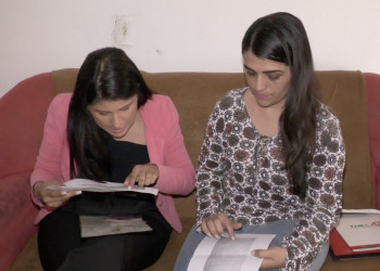 Após descobrir que não é filha biológica dos pais, mulher de 30 anos sonha em encontrar família de sangue em Teresina