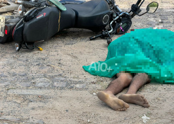 Jovem é surpreendido e executado a tiros em via pública na zona Leste de Teresina