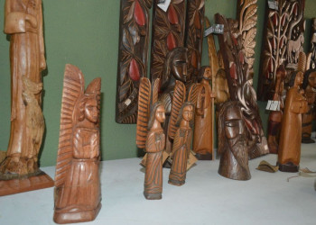 Arte santeira do Piauí é declarada patrimônio cultural do Brasil pelo Iphan; Igreja de Nossa Senhora de Lourdes será tombada