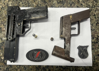 Homem com armas de fabricação caseira é preso após tentar fugir de policiais em Timon; dois comparsas escaparam