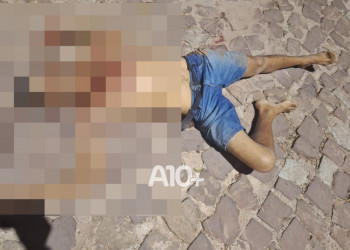 Homem é assassinado com pelo menos 15 facadas após discussão com parceiro de ex em Teresina; suspeita foi presa