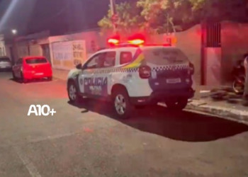 Suspeitas de furtar produtos em supermercado são conduzidas à delegacia em Teresina