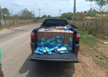 PM apreende carga de cigarros e aparelhos de barbear sem comprovação fiscal no MA; produtos foram comprados no Piauí