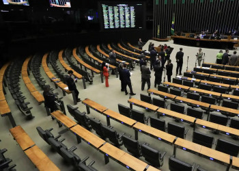 Senado discute liberação de orientação partidária em votação sobre mais vagas na Câmara