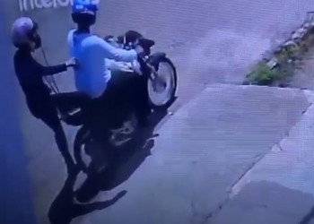 Homens rendem funcionários e fazem arrastão em loja de variedades no Piauí
