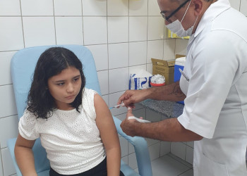 Público de 10 a 14 anos é convocado para se vacinar contra a dengue em Teresina