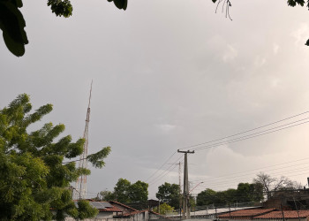 Alertas do INMET apontam chuvas volumosas durante a semana em quase todo o Piauí