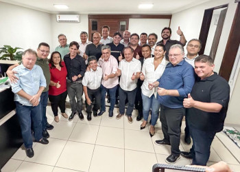 Governador Rafael Fonteles tem encontro com a bancada do PT após pressão dos deputados