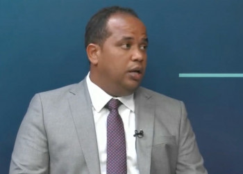 Enzo Samuel fala sobre mandato na Câmara Municipal e possibilidade de concorrer ao Senado Federal em 2026
