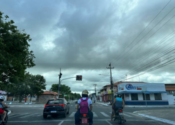 Inmet volta a publicar alerta de chuvas intensas para todo o Piauí; ventos podem chegar até 100km/h