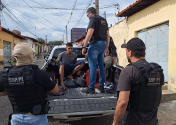 Faccionado do Bonde dos 40 com vasta ficha criminal é preso em boca de fumo na zona Sul de Teresina