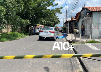 Mulher morre após batida entre carro e moto na zona Sudeste de Teresina; vítima não usava capacete