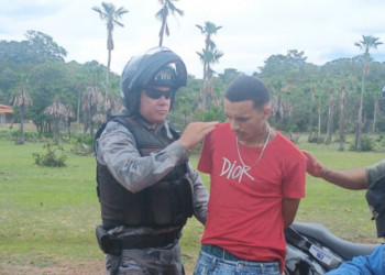 Jovem é assassinado com vários golpes de faca no Piauí; suspeito do crime é preso