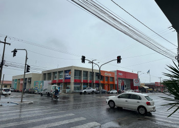Inmet divulga alerta de chuvas intensas para Teresina e outras 90 cidades piauienses; confira lista