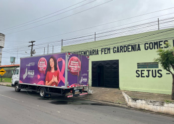 Penitenciária Feminina de Teresina recebe atendimentos do Caminhão da Mamografia