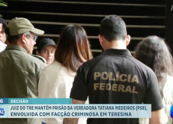 EXCLUSIVO: veja imagens da chegada de Tatiana Medeiros ao QCG da PM em Teresina