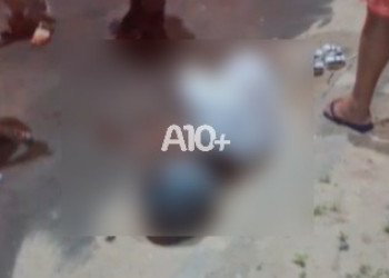 Homem fica gravemente ferido após bater motocicleta contra vaca solta em Teresina; VÍDEO!