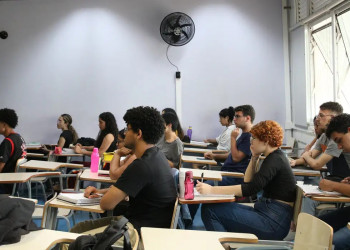 MEC abre inscrições para apoio e financiamento de cursinhos populares