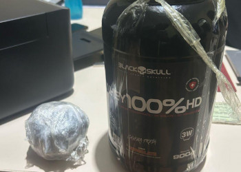 Polícia apreende droga escondida em embalagem de suplemento e prende chefe de cozinha oriental no Piauí