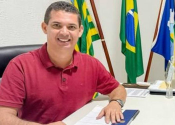 Prefeito de Lagoa de São Francisco-PI e aliados são denunciados por fraude em contratos públicos