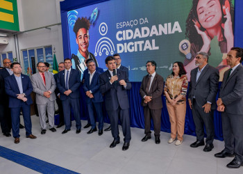 Governador entrega espaço para oferta de serviços digitais de saúde, emissão de identidade e capacitação tecnológica