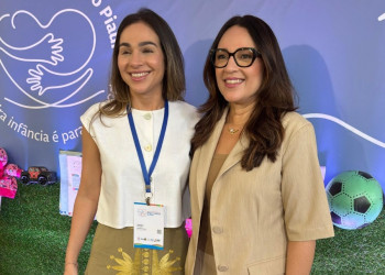 Atual e ex-primeira-dama do Estado em plena harmonia