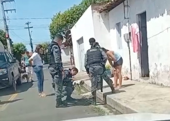 Agentes salvam recém-nascido engasgado em Teresina; vídeo mostra ação