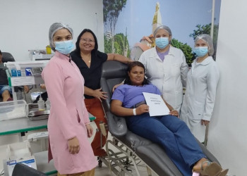 Paciente com sangue raro recebe transfusão graças a doadores localizados pelo Hemopi