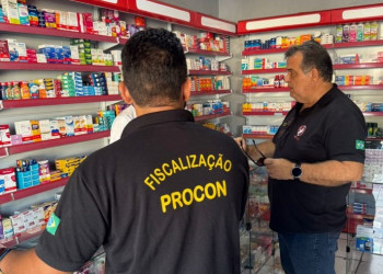 Procon apreende mais de 190 botijões de gás e interdita farmácia irregular em Parnaguá e Riacho Frio, no Piauí