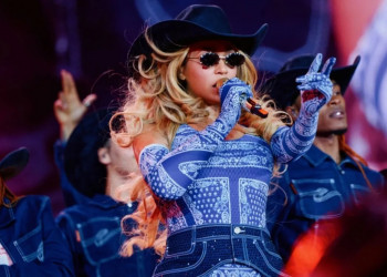 Beyoncé é a 1ª mulher negra a vencer categoria country no AMAs 2025