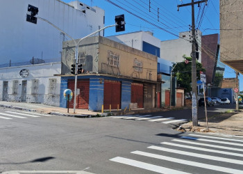 STRANS instala sinalização semafórica na Avenida Campos Sales, em Teresina