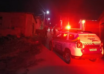 Gerente de distribuidora de gás morre após ser baleado na porta de casa no Piauí