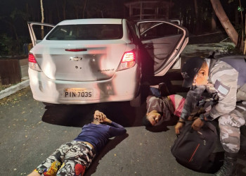 Criminosos envolvidos com assaltos são presos após trocarem tiros com a polícia em Teresina
