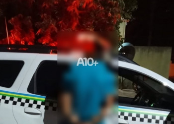 Pai agride a filha durante briga generalizada e acaba preso pela polícia no interior do Piauí