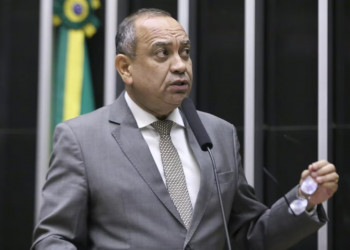 Câmara aprova projeto que aumenta pena de posse ou porte de arma de uso proibido
